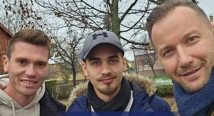 Több településen is gyűjtötték az aláírásokat a békepárti kezdeményezéshez