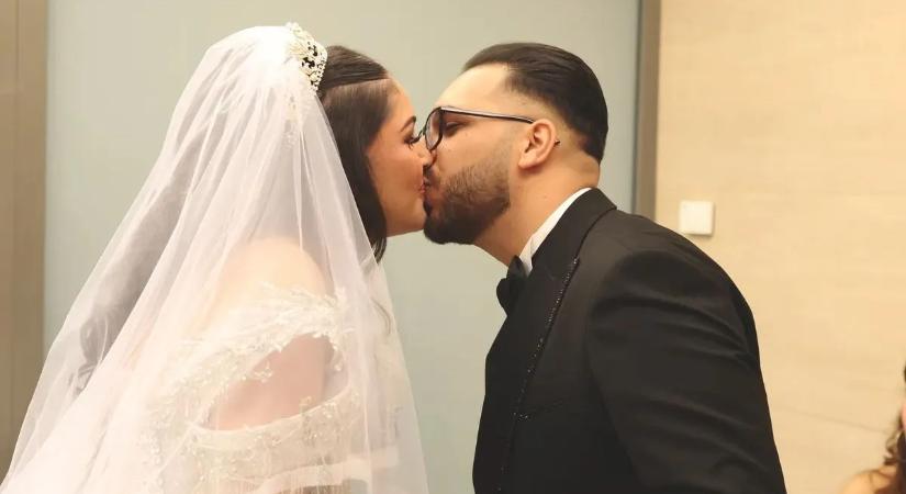 Pofon csattant a csók előtt – ez történt Tina és Emilio lányával az első randi előtt