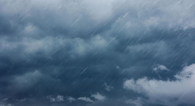 Szegeden ma reggel jön a hidegfront – ne indulj kabát nélkül!