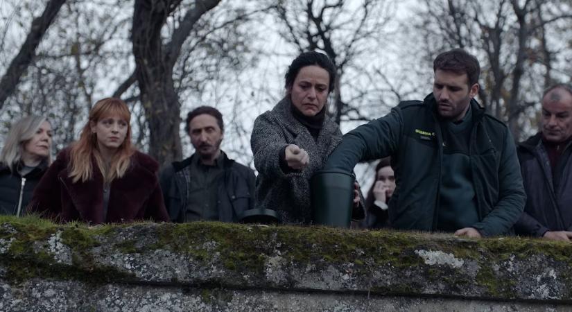 Az év legváratlanabb Netflix-sikerévé nőtte ki magát ez a misztikus thriller, azonnal rákattantak a nézők