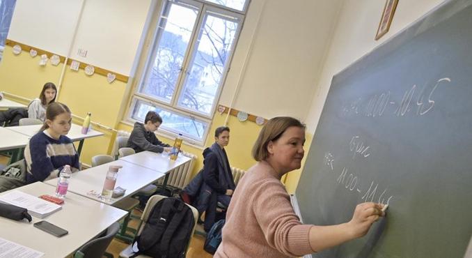 Központi írásbeli 2026: itt vannak a korábbi évek negyedikes feladatlapjai és megoldókulcsai magyarból