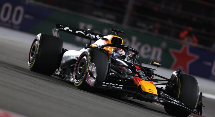 Verstappen félelmetesen magabiztosan nyert, Norris még nem világbajnok