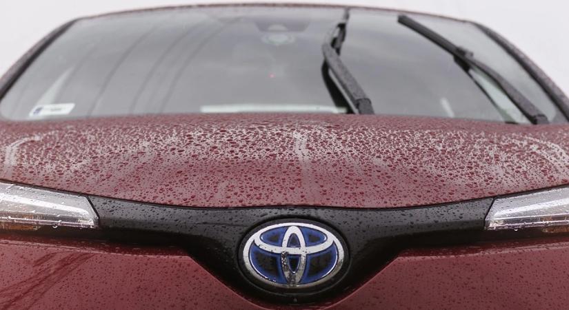 Tartja vezető helyét a Toyota a magyarországi újautó-piacon