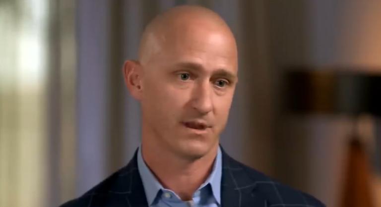 Begombázva próbálta leállítani a repülőgépet a pilóta