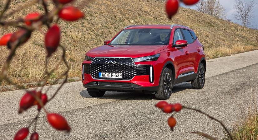 Retteghet a Suzuki és a Dacia? Teszten az ár/érték bajnok Chery Tiggo 4