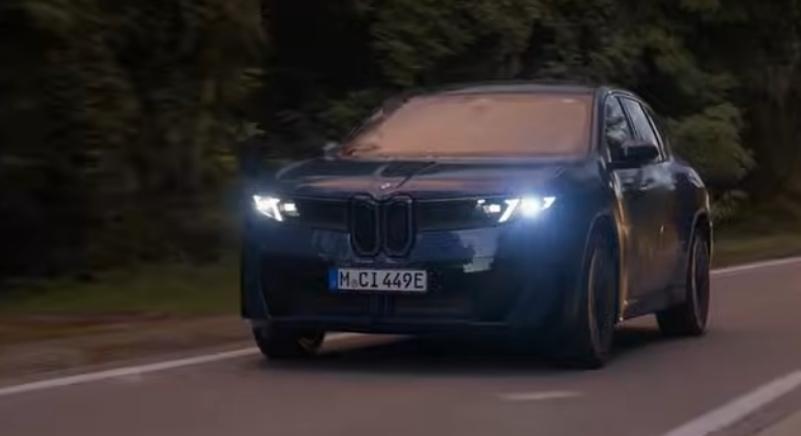 Óriási bravúrt vitt véghez Debrecenből elindulva az új BMW