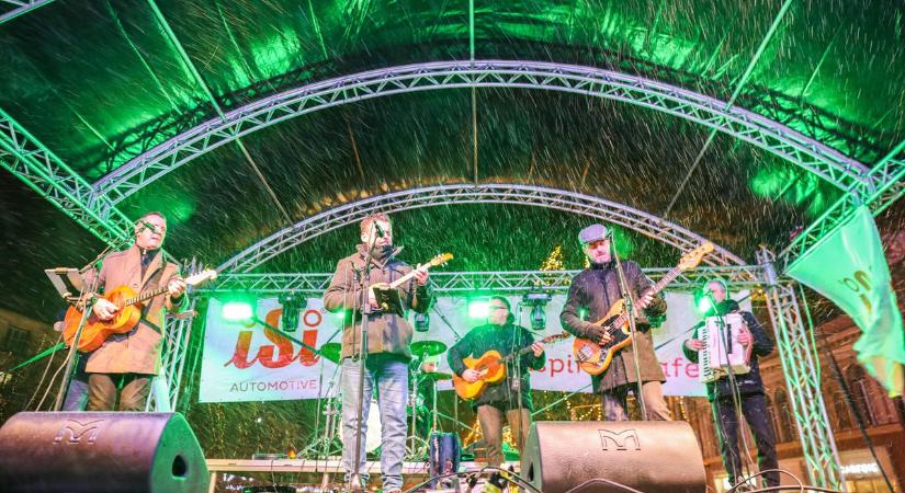 A Koprive olyan hatásos, mint a forró ital: koncert hóesésben