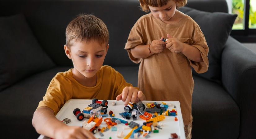 Ha van még ilyen Lego otthon, most egy vagyont érhet