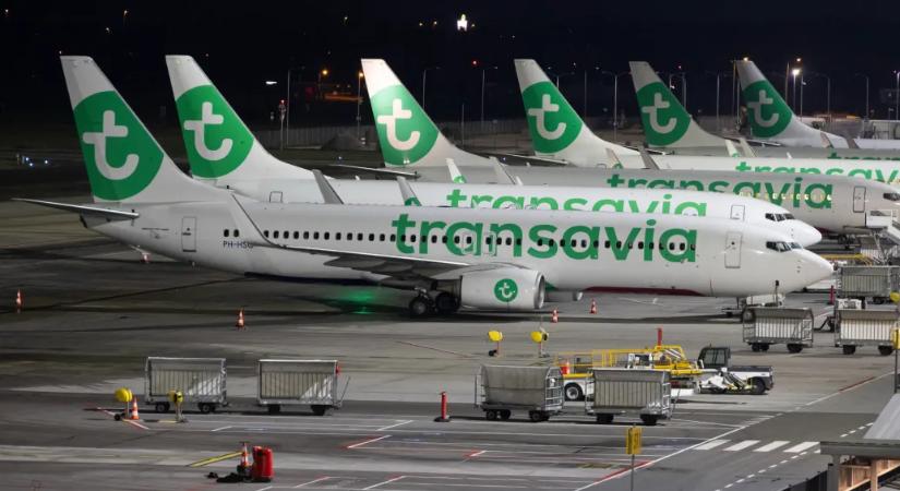 Drónészlelések miatt állt a forgalom Eindhoven repülőterén