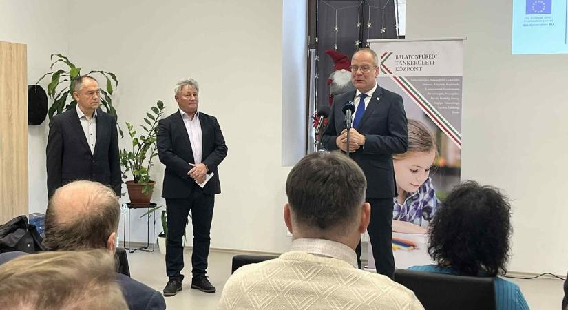 Több mint százmilliós iskolafejlesztés sajátos nevelési igényű diákok javára