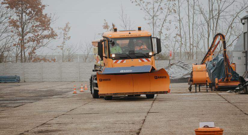 Nagyszombat megye felkészült a tél első havazására
