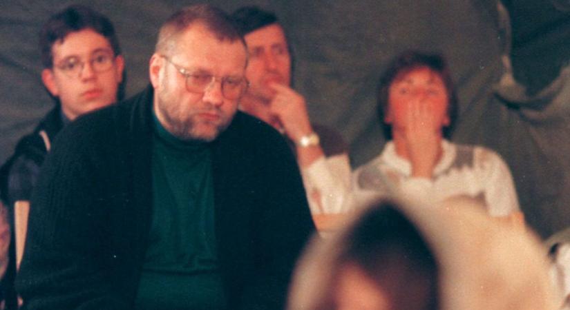 Miholka kabátjának szárnysuhogása elhallgatott - 25 éve halt meg Soltis Lajos, Figer Szabina és Kurucz László