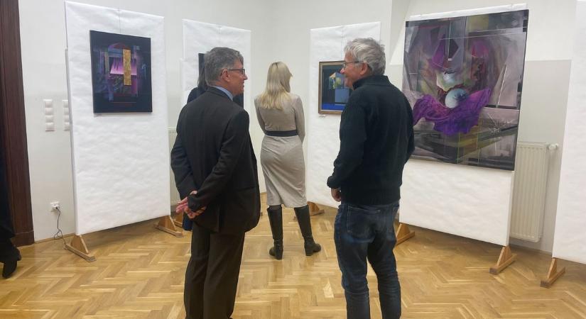 Megnyílt B. Szűcs Ágnes és Burkus József képzőművész házaspár kiállítása – fotók