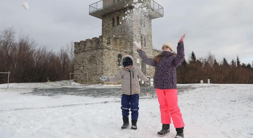 Még nem késő elindulni - vasárnap délelőtt az Írott-kőről néztünk szét, hoztunk sok fotót