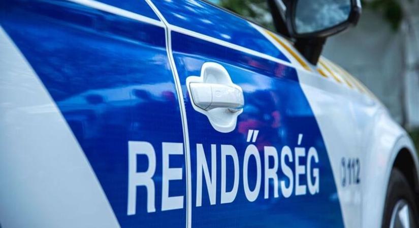 Egymásba hajtott két autó Gyöngyösön