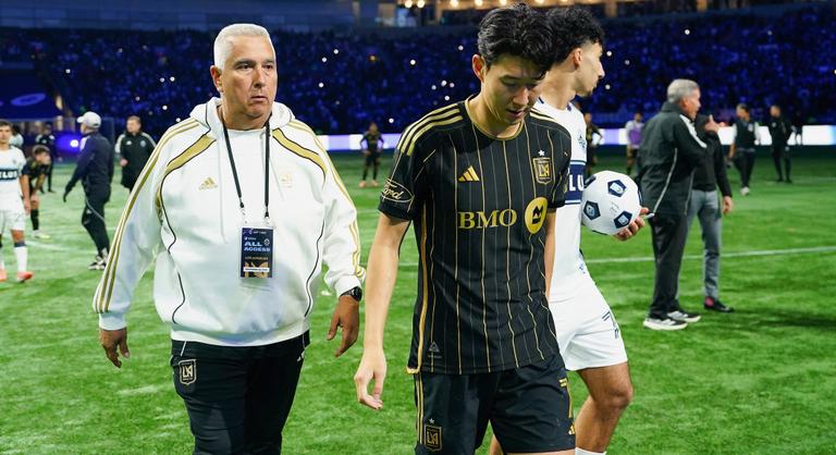 Döbbenetes végjáték: három kapufa négy másodperc alatt a 122. percben – videó!