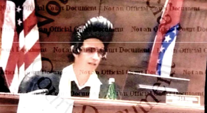 Elvis-parókában vezette a tárgyalásokat az amerikai bíró