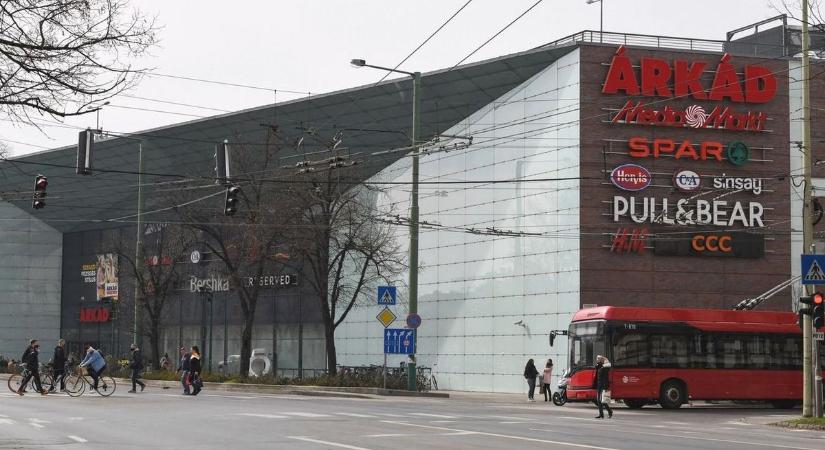Ilyet még biztosan nem láttál a szegedi Árkádban – videóval
