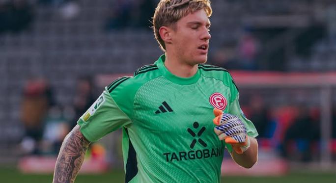 Jegelték a padon, mert nem igazolt Magyarországra – most belátták, hogy hibáztak