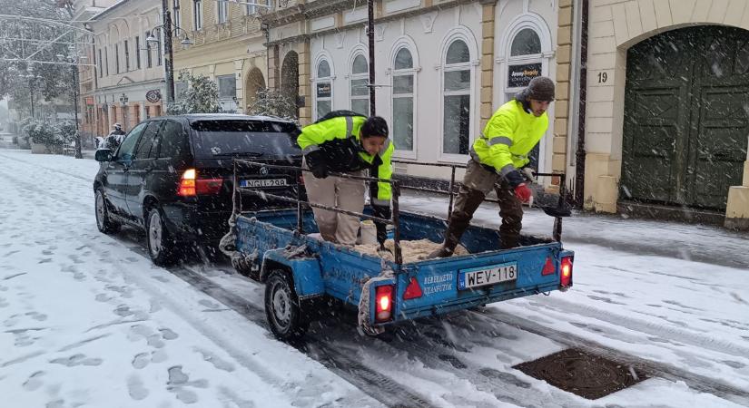 655 tonna só a somogyi utakon, mezőgazdasági gépekre is szükség volt