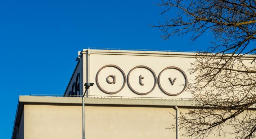 Dőlnek a dominók az ATV-nél