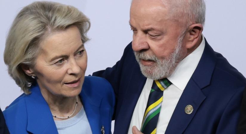 Ursula von der Leyen az asztalra csapott