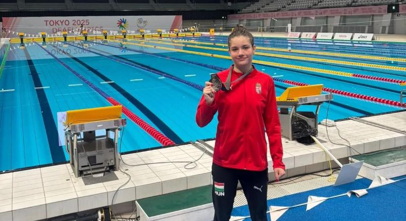 Siketlimpia: az úszó Boros Tamara ezüstérmes 400 vegyesben