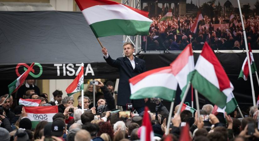 Magyar Péter: Hogyan is lenne esélye Menczer Tamásoknak, Pócs Jánosoknak iskolaigazgatók, gyermekorvosok ellen?