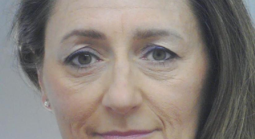 Hivatalos személy elleni erőszak miatt keresik ezt a nőt a rendőrök