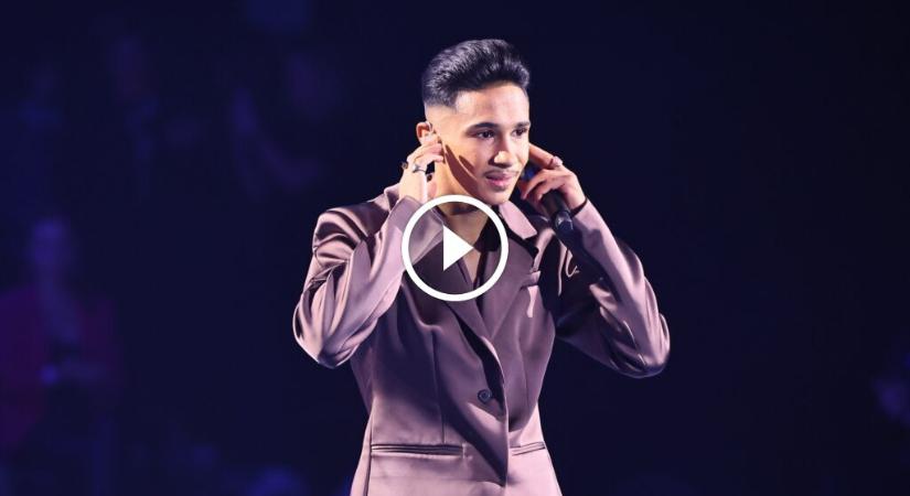 Kifakadt a megasztáros, könnyes szemmel válaszolt: „Azt mondják, hogy én azért vagyok itt, mert a családom lefizeti ezt az egészet”