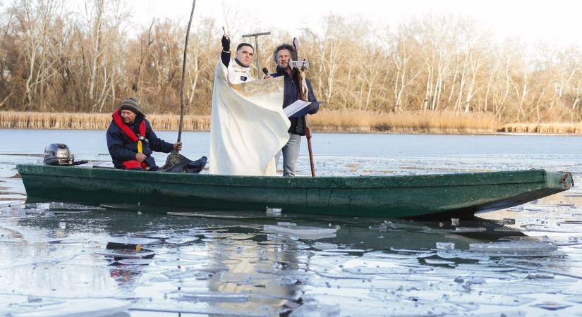 Visszavonhatatlanul megérkezett a tél a Tiszára is – a vízállás ezt mutatja