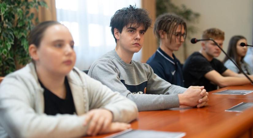 Ebben a dunántúli városban 70 ezer forintot kap minden rászoruló az ünnep előtt