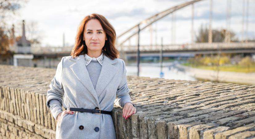 Dr. Jakab Petra, a sokoldalú hírnévépítő