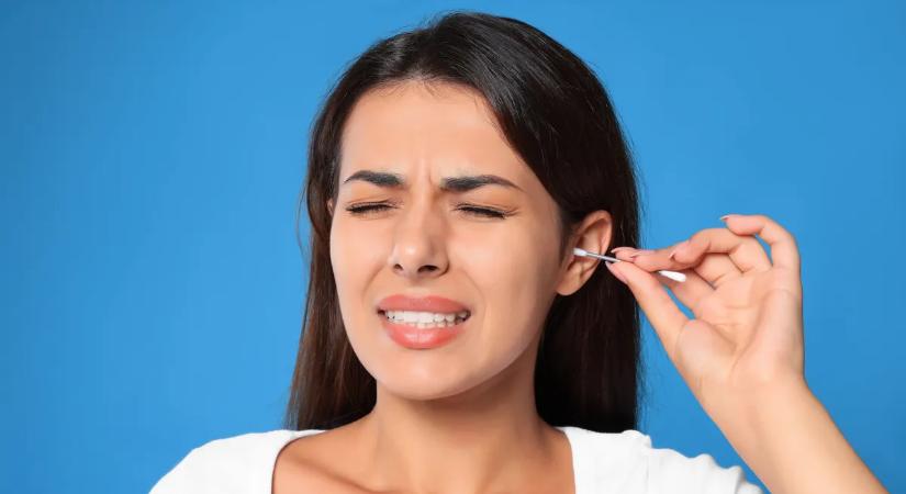 Te is fülpiszkálóhoz nyúlsz? Így tisztíthatod biztonságosan a füled