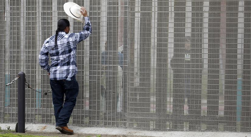 Fordított migráció: sok latinó azért fizet, hogy hazajusson az Egyesült Államokból