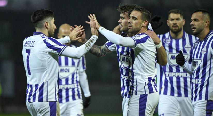 Megbízott edzőjével szárnyalt az Újpest az eddigi éllovas Paks ellen