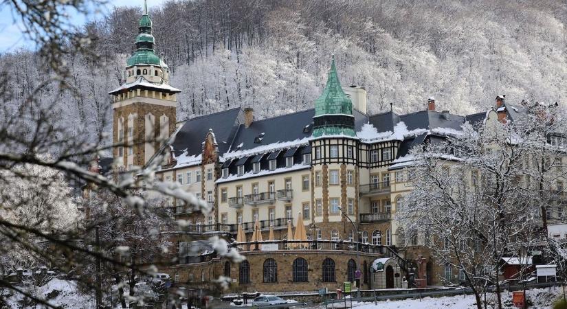 Hófehér lepel takarja már az ország nagyobb részét – olvasóink is megmutatták havas fotóikat