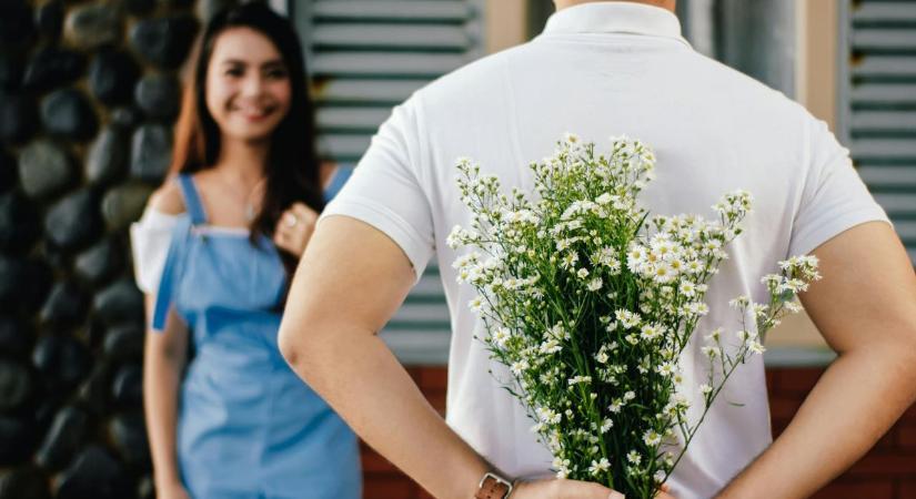 Három hétköznapi jel, amiből sejtheted, mit érez irántad valaki