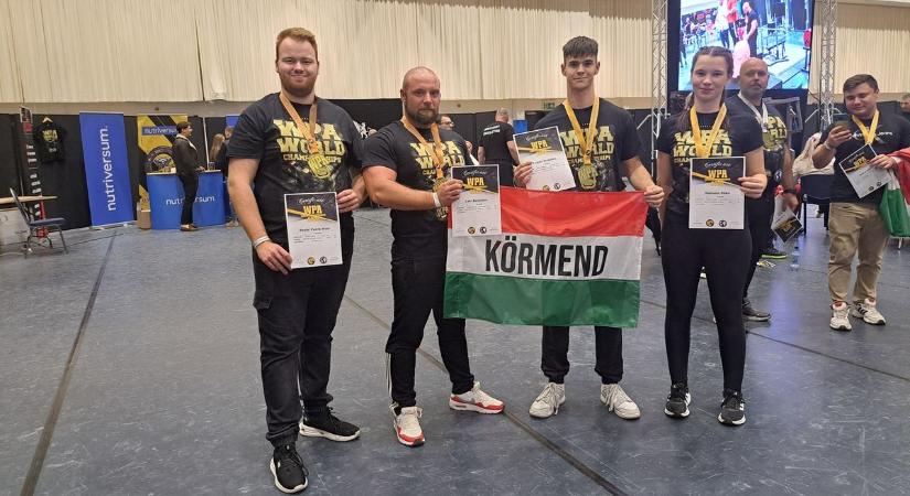 Körmendi fekvenyomók: világbajnoki érmek!