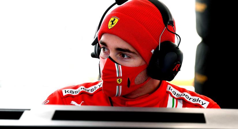 Videó: Leclerc újra F1-es autóba ült