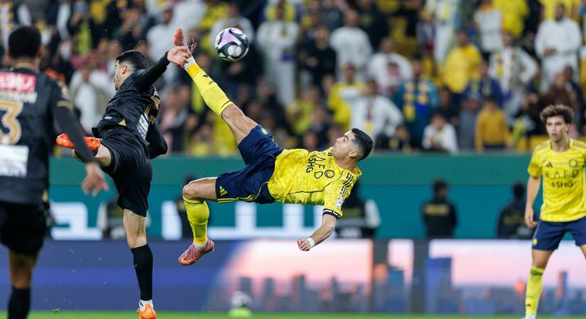 Cristiano Ronaldo egy ollózós góllal került közelebb az ezerhez