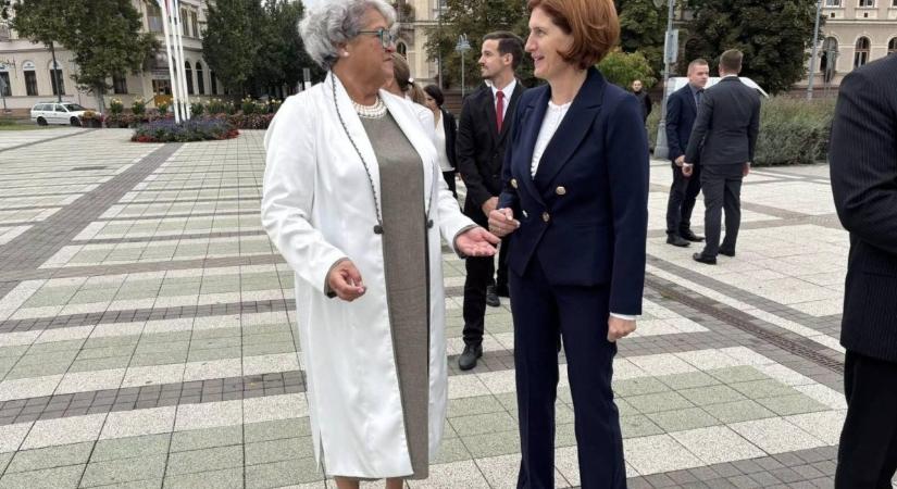 Hajdúnánás polgármestere a tiszásként induló hajdúböszörményi városvezető mellett kampányol