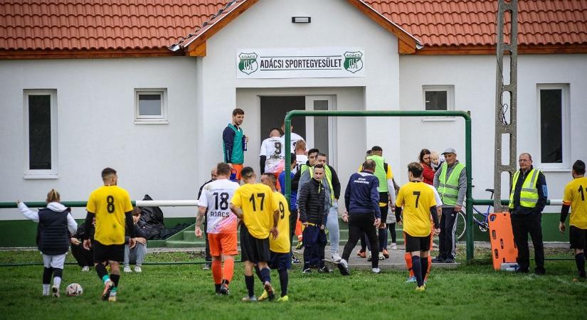 Nézőtéri botrány miatt félbeszakadt a Adács–Átány mérkőzés