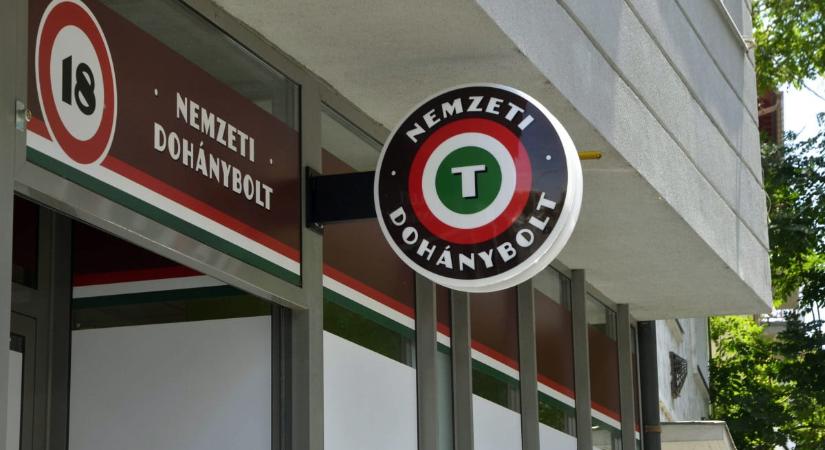 30 millió forintot sikkasztott egy dohánybolti alkalmazott