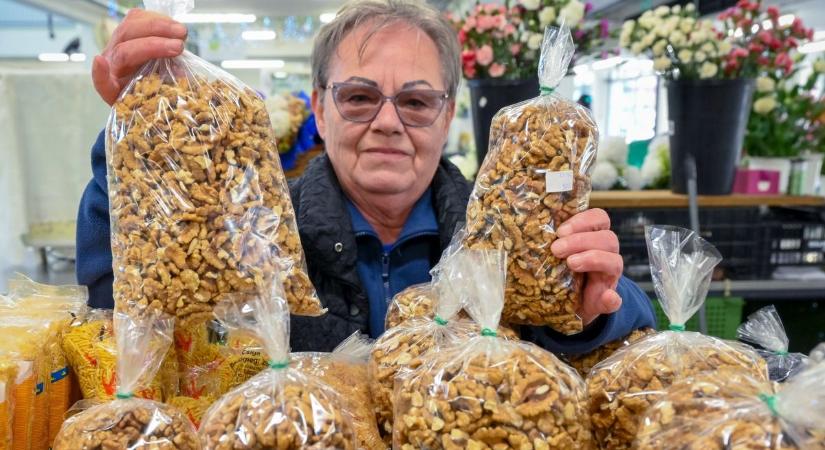 Lesz elég dió az ünnepekre? És ha igen, mennyiért? – Piaci árakat hoztunk Győrből