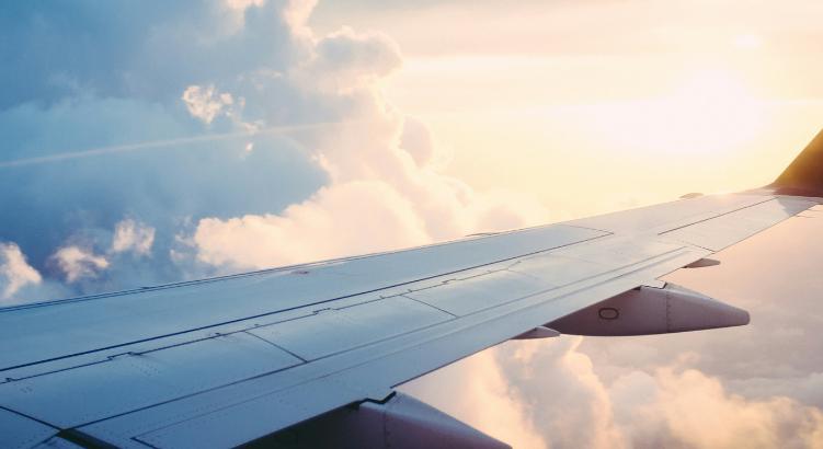 Kukából kerozin: forradalmi üzemanyag születik a szemétkupac mélyén