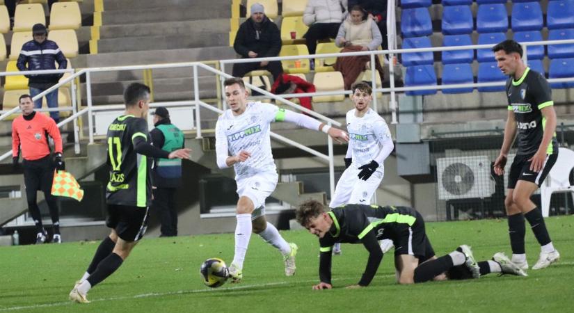 Pontosztozkodás történt az újoncok találkozóján – fotók