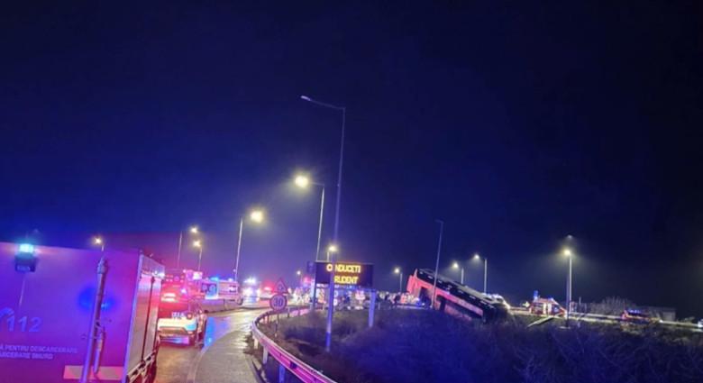 Ukránokat szállító busz balesetezett Romániában