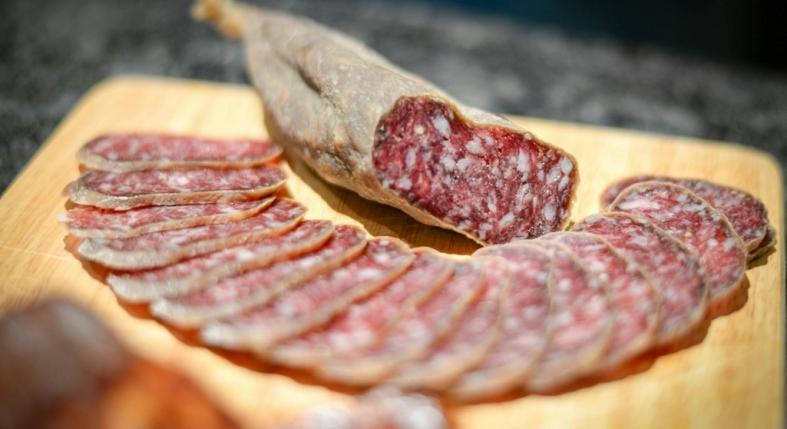 5 veszélyes jutalomfalat a kutya számára, ami komoly problémát okozhat