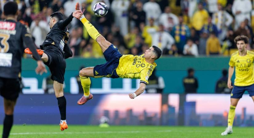 Cristiano Ronaldo szenzációs gólt ollózott a 96. percben